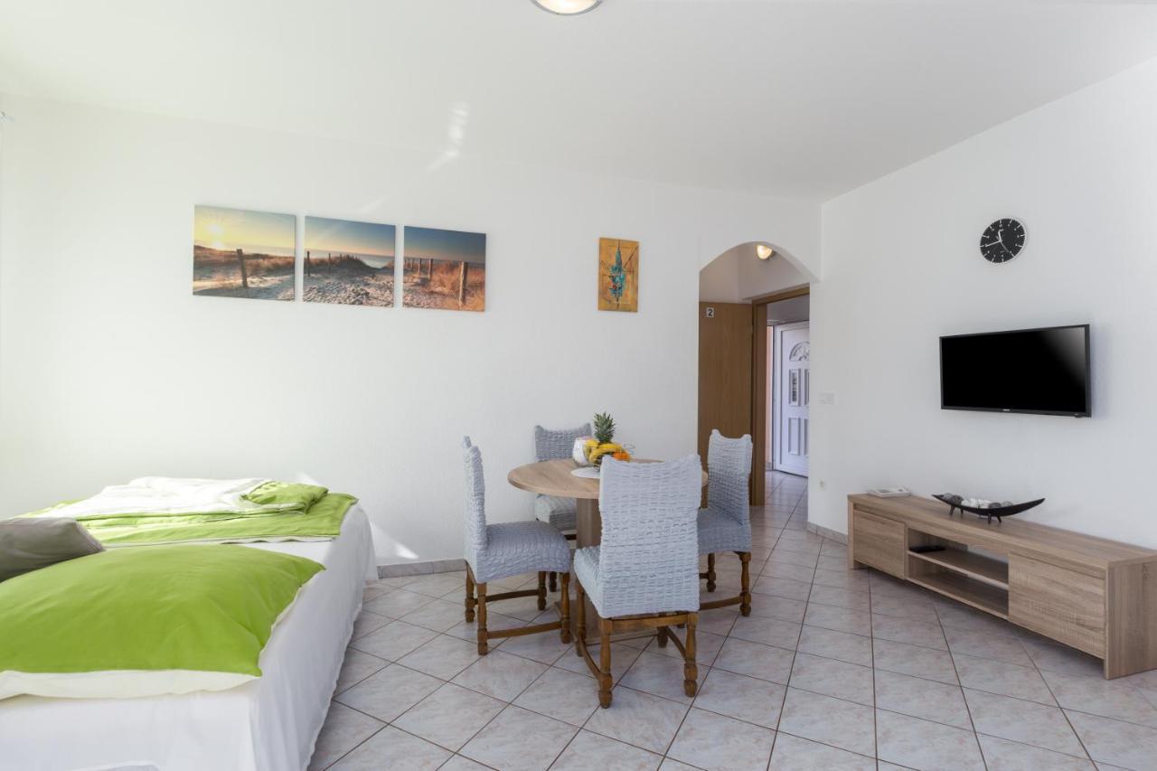 App Ruzica Finida Apartman Umag Kültér fotó